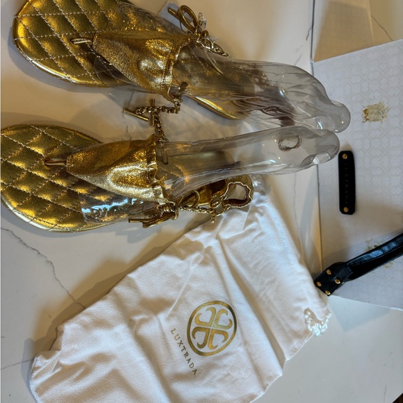 NWT Luxtrada 18K Gold plated metallic leather Women's Sandals refined elegance - Picture 9 of 16